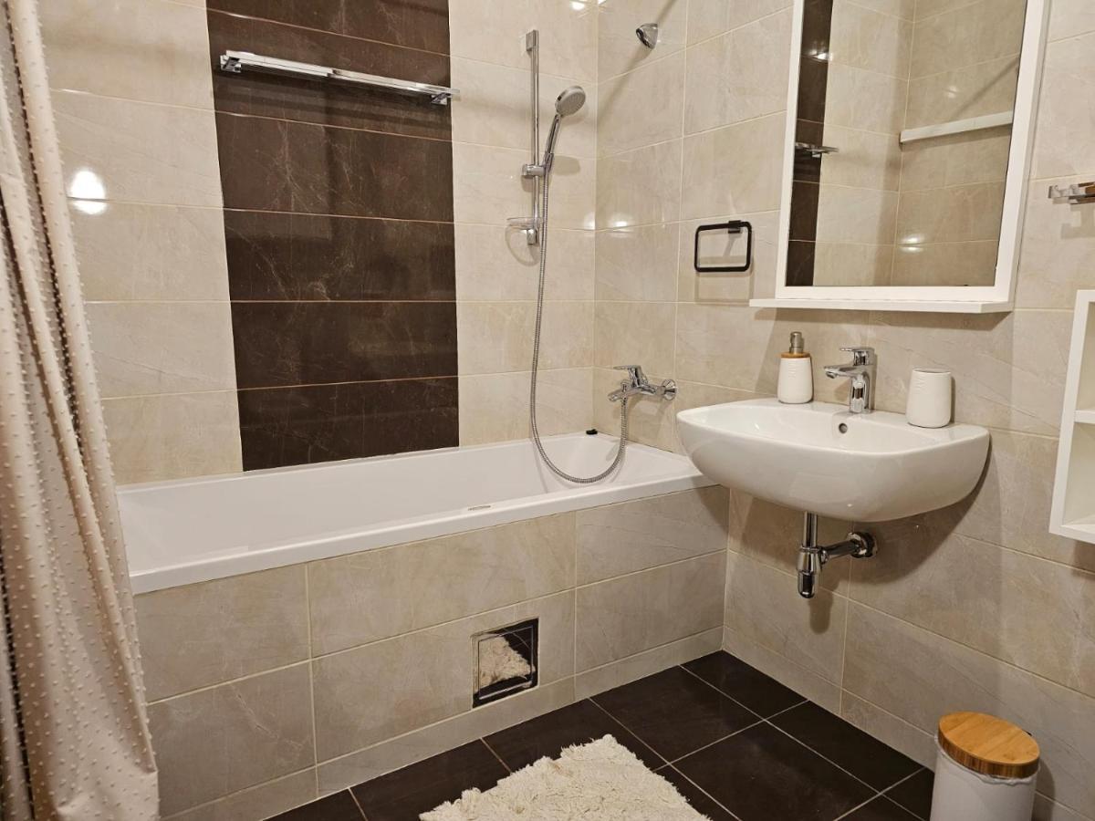 Bright Side Apartment Novi Sad Exterior photo